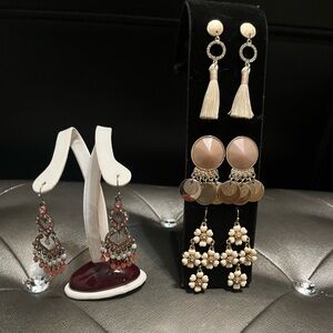 Holly’s Hobby Earringsgs